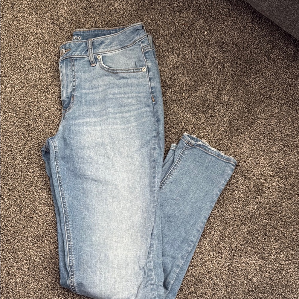 Women's Light Blue Jeans
